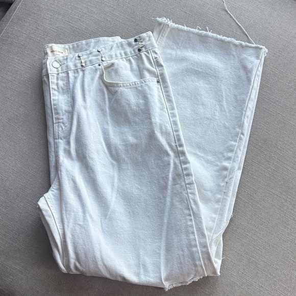 Wave Denim High rise Wide leg White Distressed Women Jeans 🤍 One Size - Picture 9 of 10